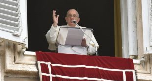 O Papa aos sacerdotes de Roma: estender o acolhimento a todos